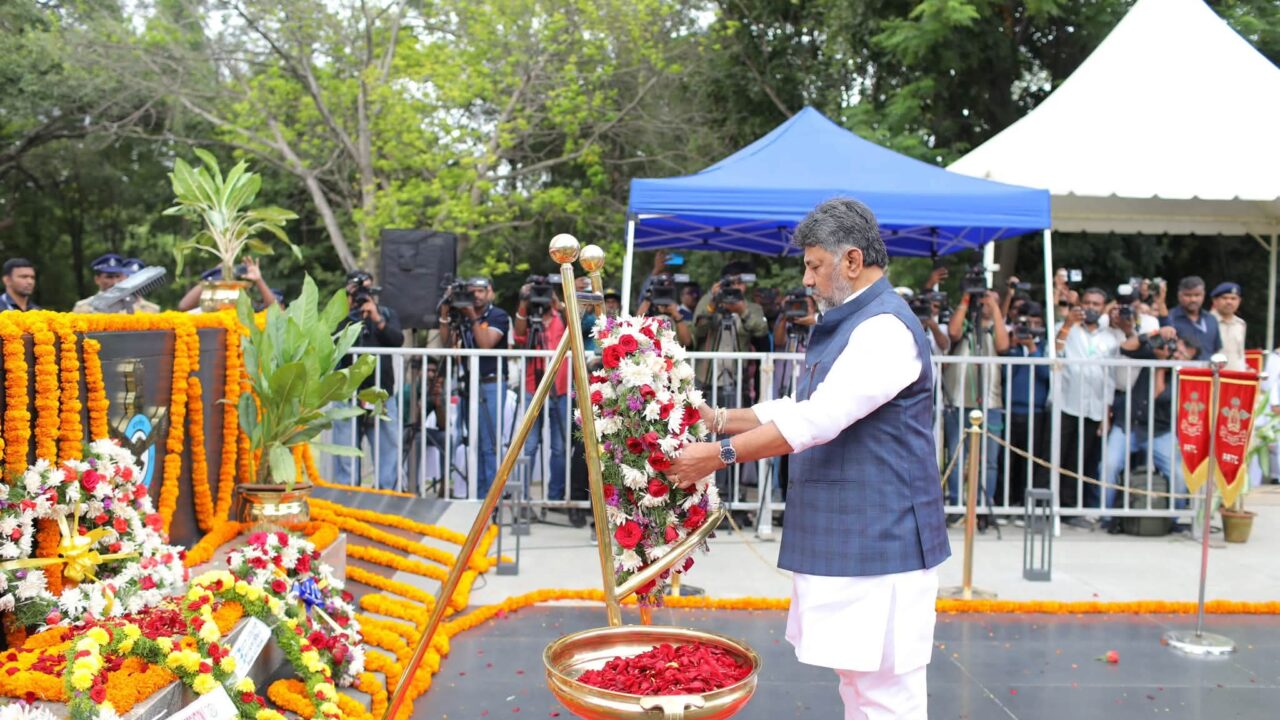 ಕಾರ್ಗಿಲ್ ವಿಜಯ ದಿವಸ: ವೀರ ಯೋಧರ ಸ್ಮರಿಸಿದ ಸಿಎಂ ಡಿ.ಕೆ. ಶಿವಕುಮಾರ್