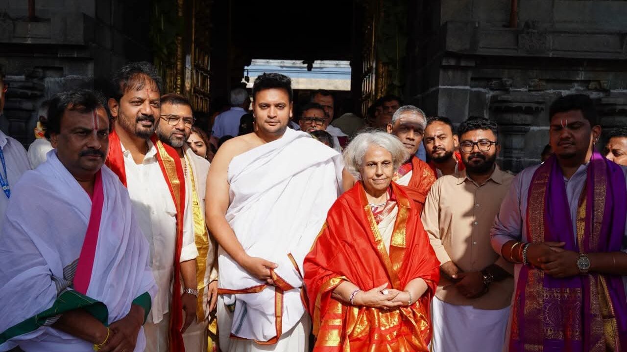 ತಿರುಮಲದಲ್ಲಿ ಮೈಸೂರು ಮಹಾರಾಜರ ‘ಪಲ್ಲವೋತ್ಸವ’ ವೈಭವ: ಶತಮಾನಗಳ ಸಂಪ್ರದಾಯ ಮುಂದುವರಿಸಿದ ಸಂಸದ ಯದುವೀರ್ ಒಡೆಯರ್