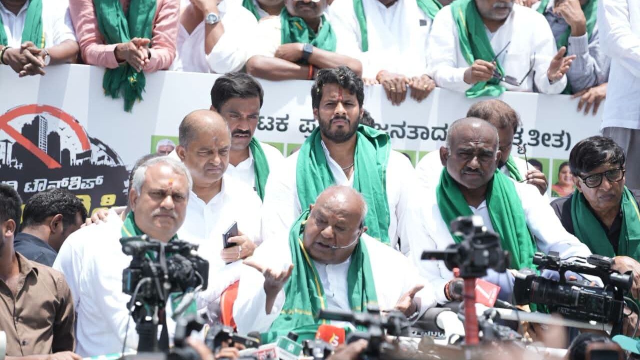 ಡೆಲ್ಲಿ ನಾಯಕರಿಗಾಗಿ ತರಾತುರಿ ಯೋಜನೆ, ಬಿಡದಿ ಟೌನ್ ಶಿಪ್ ಹೋರಾಟದಿಂದ ಹಿಂದೆ ಸರಿಯಲ್ಲ: ದೇವೇಗೌಡ ಗುಡುಗು