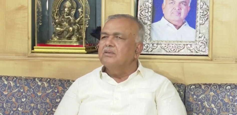 ಚಾಮರಾಜನಗರ ಶೂಟೌಟ್ ಪ್ರಕರಣ: “ತನಿಖಾ ವರದಿ ಬರುವವರೆಗೆ ಯಾವುದೇ ಕ್ರಮವಿಲ್ಲ” ಎಂದ ಅರಣ್ಯ ಸಚಿವ ರಾಮಲಿಂಗಾರೆಡ್ಡಿ