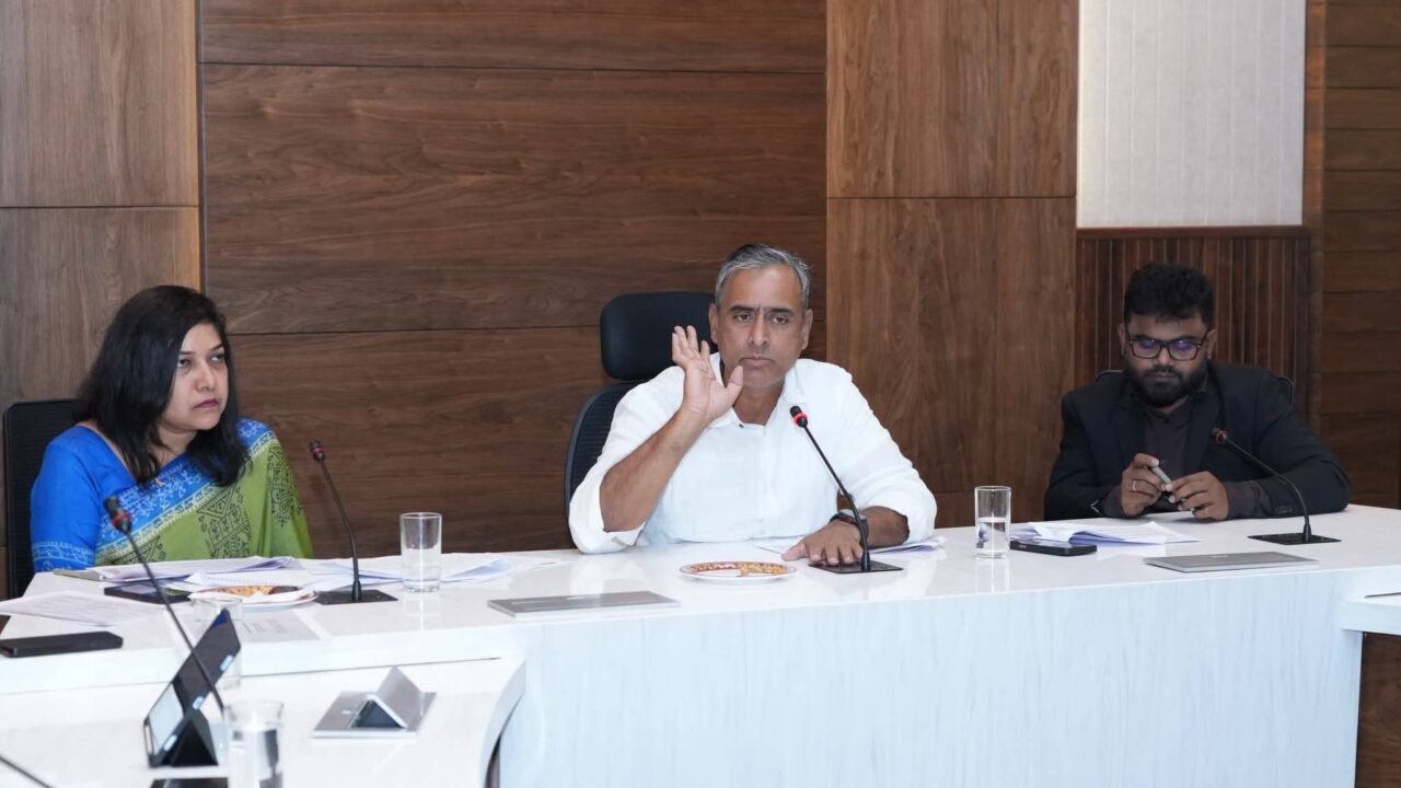 ಮತದಾರರ ಗಮನಕ್ಕೆ: ನಿಮ್ಮ ಹೆಸರು ಪಟ್ಟಿಯಲ್ಲಿಲ್ಲವೇ? ತಕ್ಷಣವೇ ‘ಫಾರ್ಮ್ 6’ ಸಲ್ಲಿಸಲು ಗ್ರೇಟರ್ ಬೆಂಗಳೂರು ಪ್ರಾಧಿಕಾರ ಕರೆ