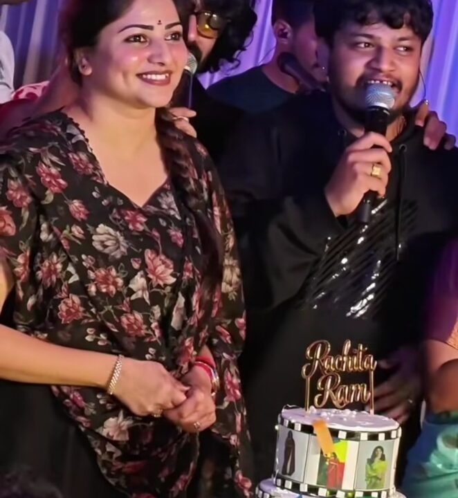 ಅಭಿಮಾನಿಗಳ ಮಧ್ಯೆ ಅದ್ಧೂರಿಯಾಗಿ ಜನ್ಮದಿನ ಆಚರಿಸಿಕೊಂಡ ‘ಡಿಂಪಲ್ ಕ್ವೀನ್’ ರಚಿತಾ ರಾಮ್; ವೇದಿಕೆಯಲ್ಲಿ ನಟ ದರ್ಶನ್ ನೆನೆದು ಭಾವುಕ!
